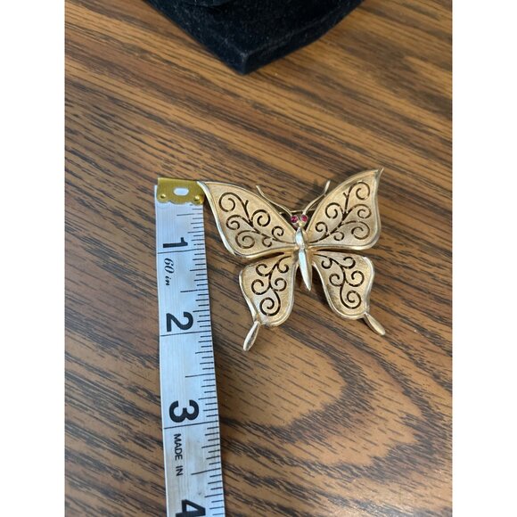 Crown Trifari large brushed gold butterfly with ruby eyes brooch vintage - Picture 5 of 6
